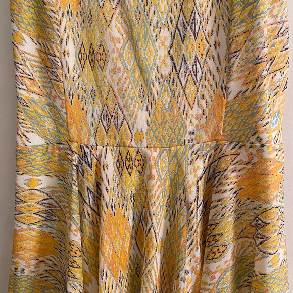 Dee Elle Yellow Fit & Flare Skater Dress Size Medium Abstract Print Sleeveless - Picture 2 of 5
